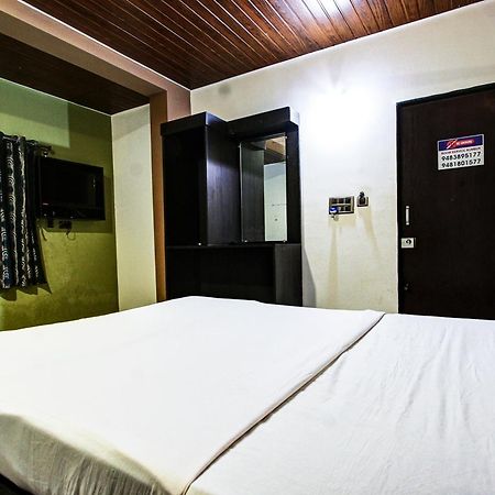 Spot On 37197 Mallya Residency Hotell Someshwar Eksteriør bilde