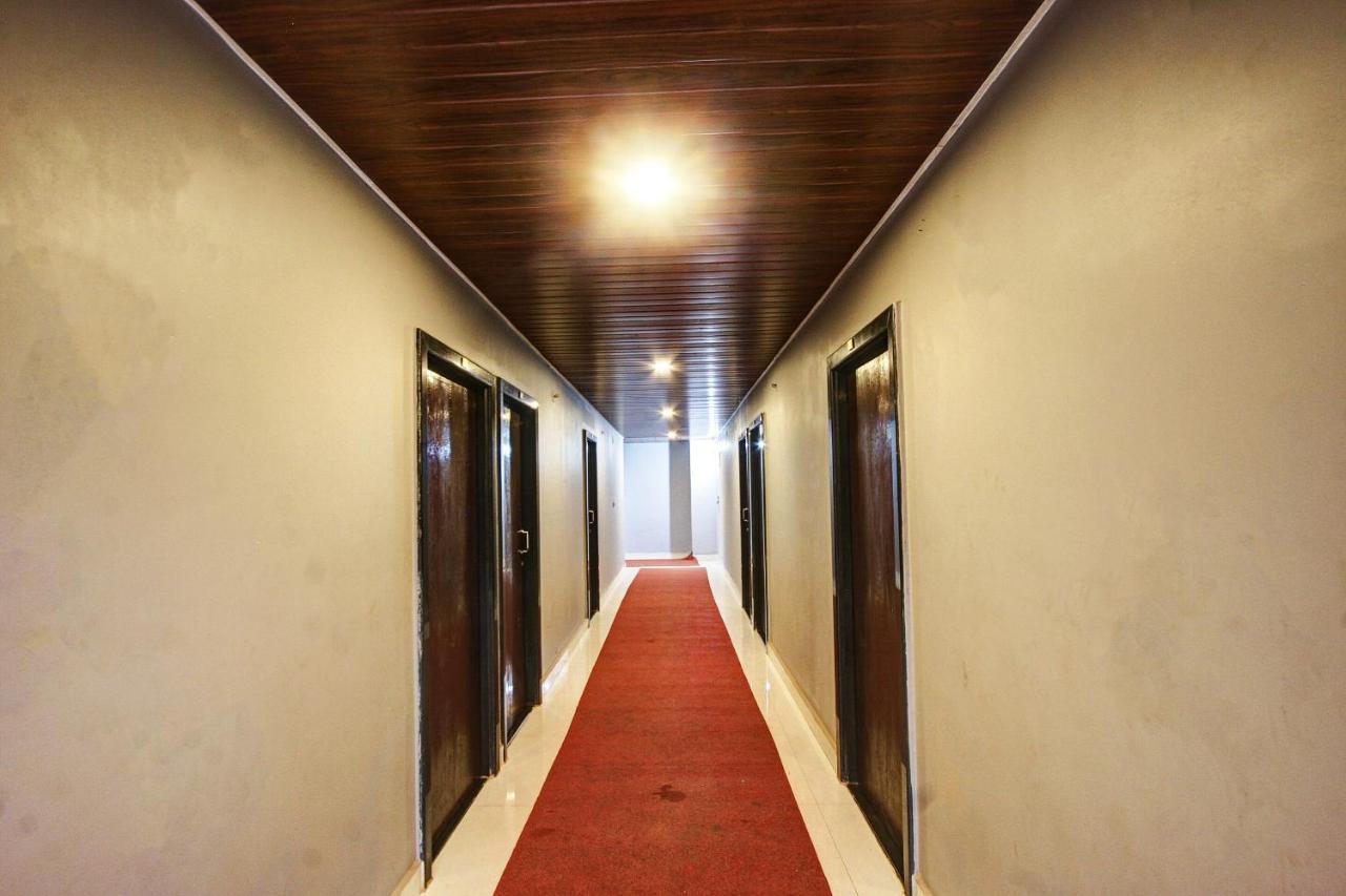 Spot On 37197 Mallya Residency Hotell Someshwar Eksteriør bilde