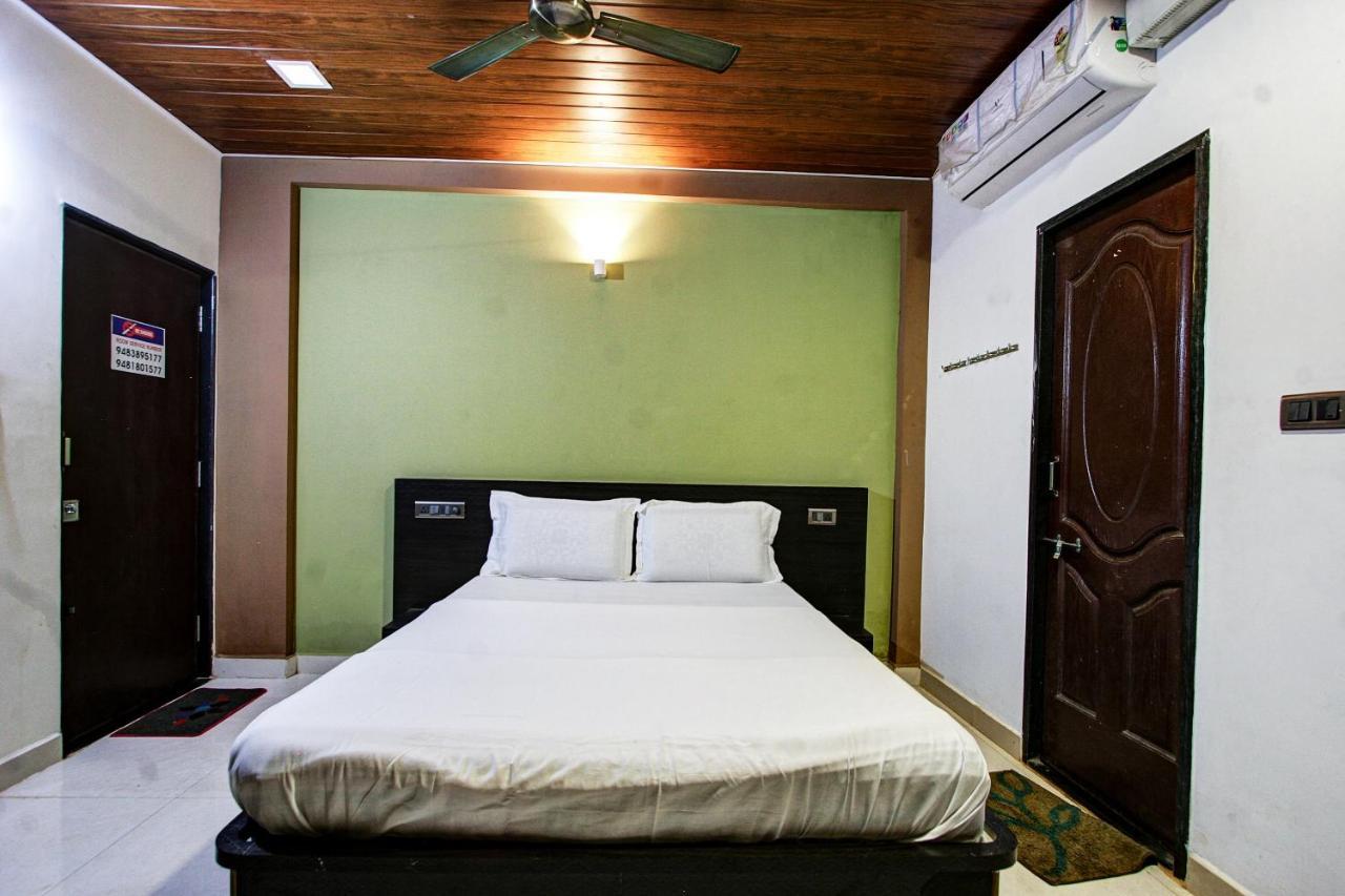 Spot On 37197 Mallya Residency Hotell Someshwar Eksteriør bilde